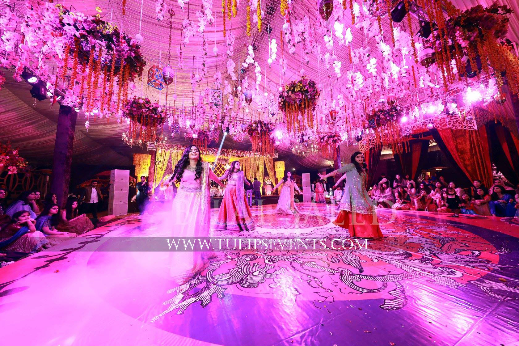 Enchanted mehndi stage dance floor roof decoration ideas in Pakistan (8)