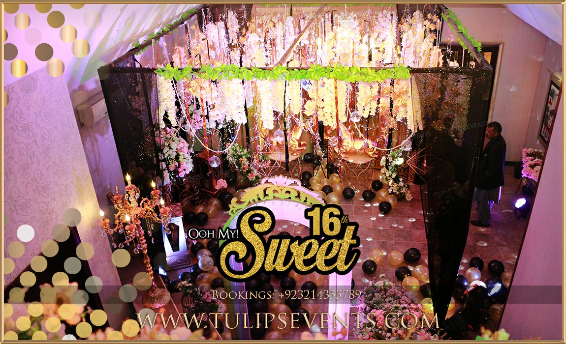 Black and Gold Theme Party Decoration ideas in Pakistan (10)