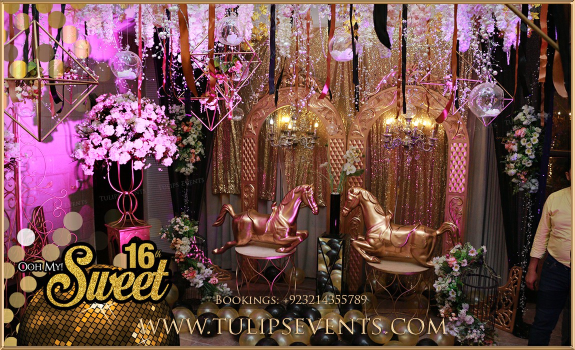 Black and Gold Theme Party Decoration ideas in Pakistan (4)