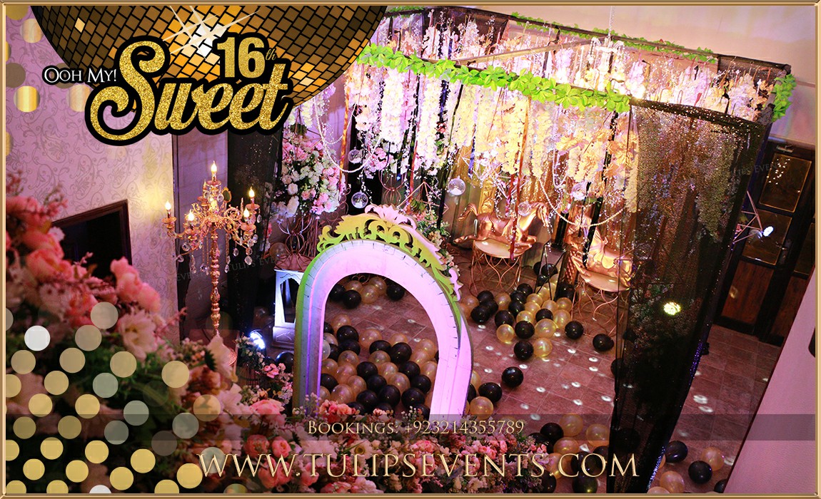 Black and Gold Theme Party Decoration ideas in Pakistan (8)