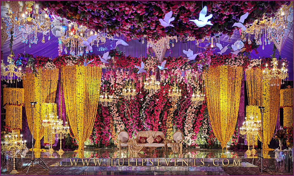Fairytale Pakistani Mehndi Stage Decorations ideas by Tulips Events (9)