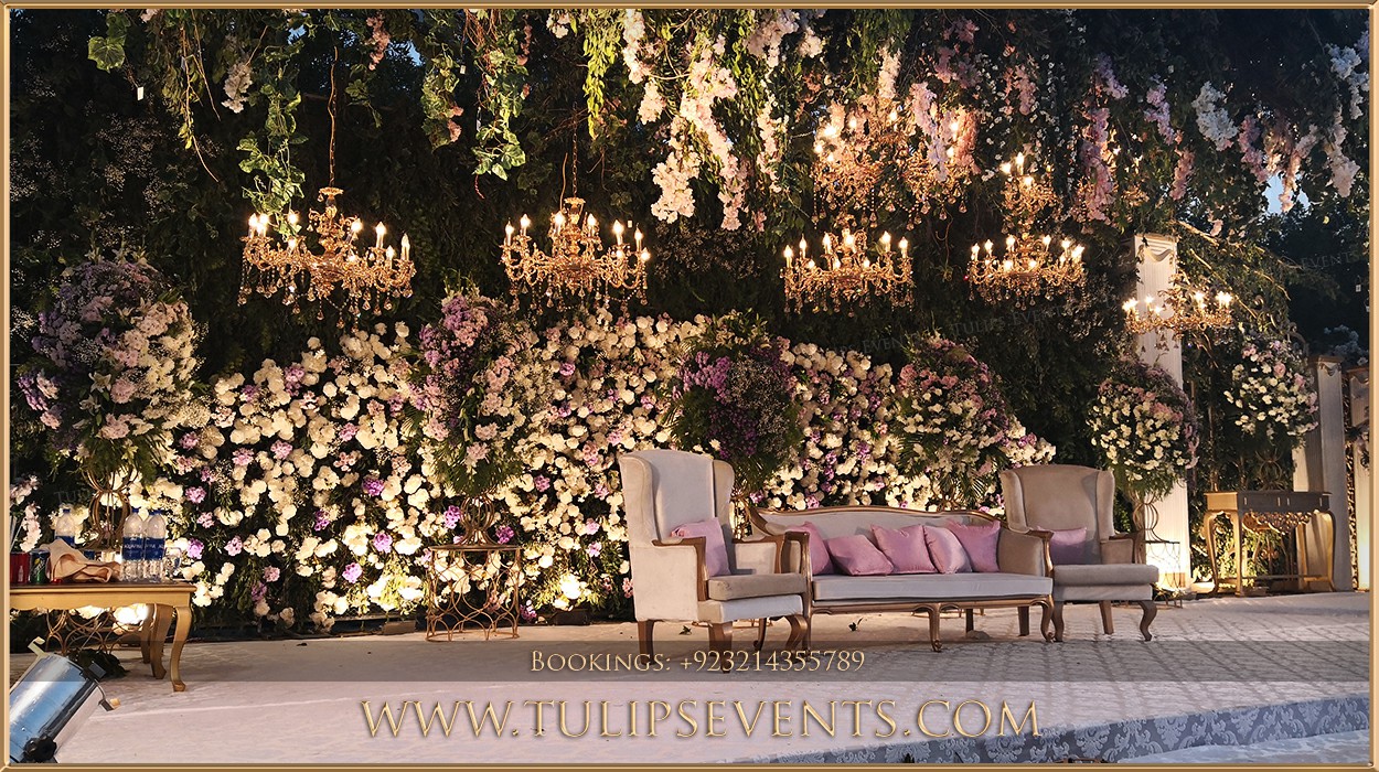 Amazing Outdoor Pakistani Wedding Reception Decoration ideas (5)