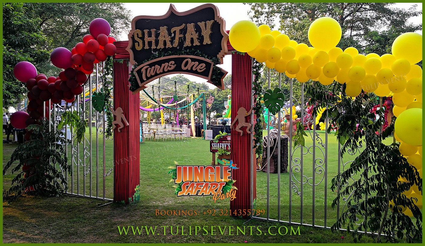 3d Safari birthday party ideas by Tulips Events (15)