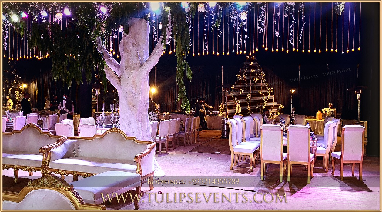 Enchanted Forest Wedding Theme Decorations by Tulips Events (39)