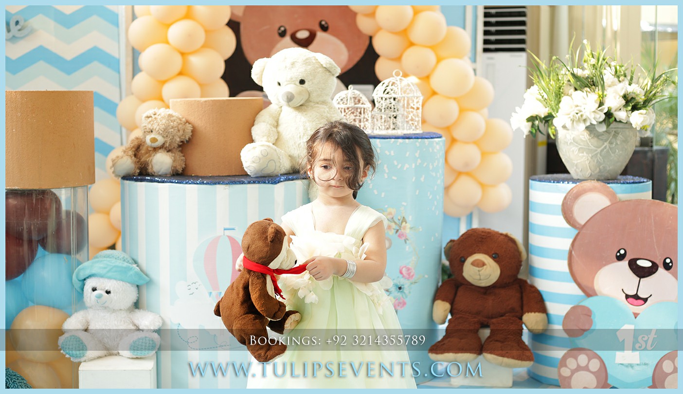 teddy bear 1st Birthday Theme decor tulips events (2)